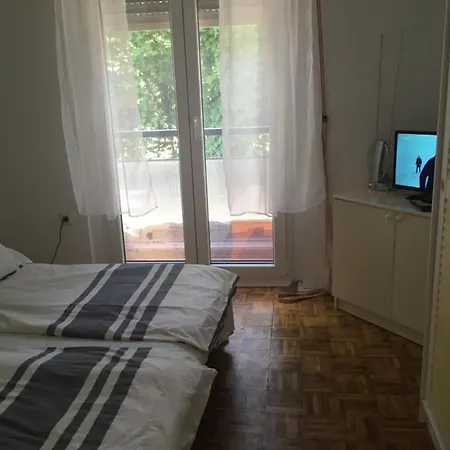 Fonyodi Partilak *